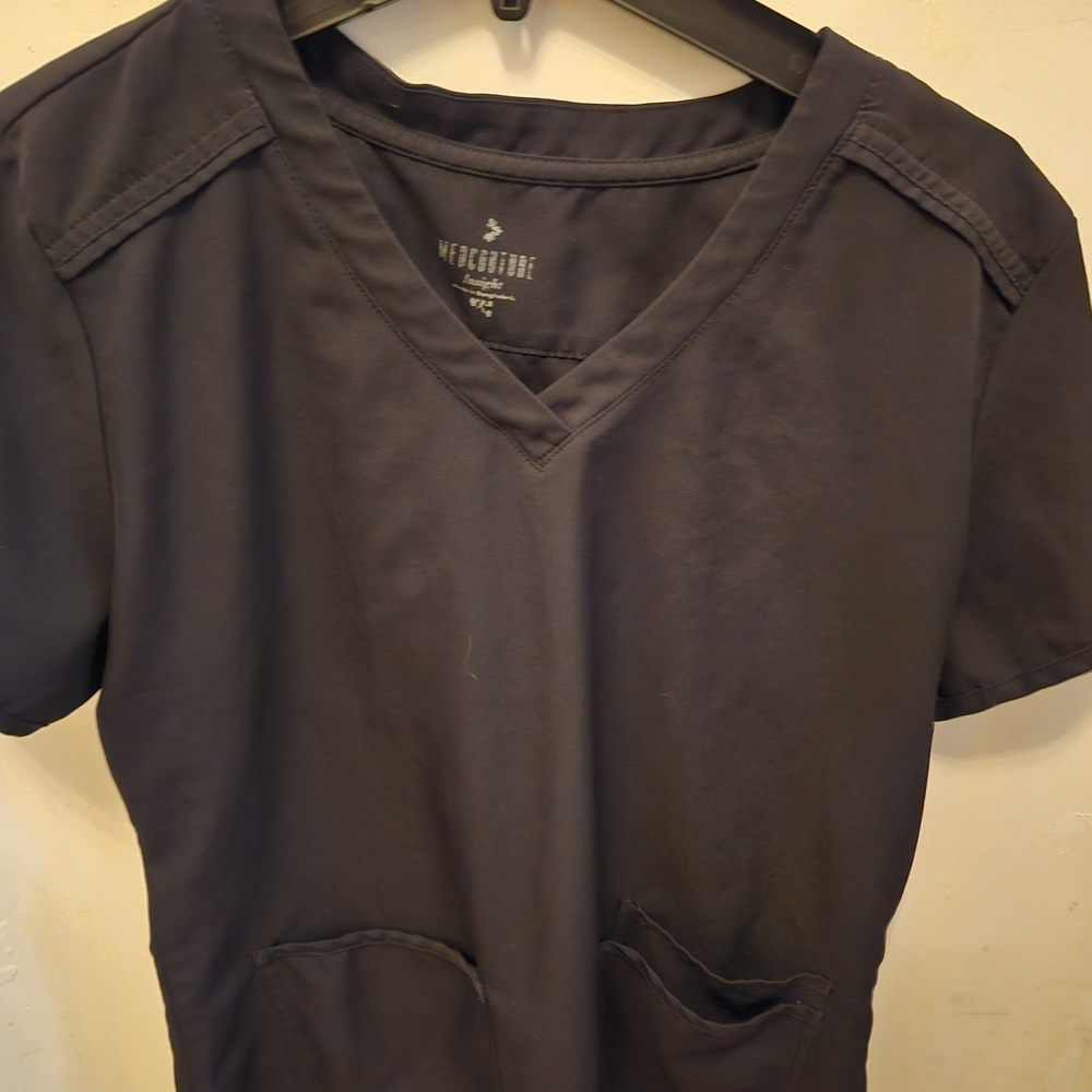 medcoutour black Scrub Top